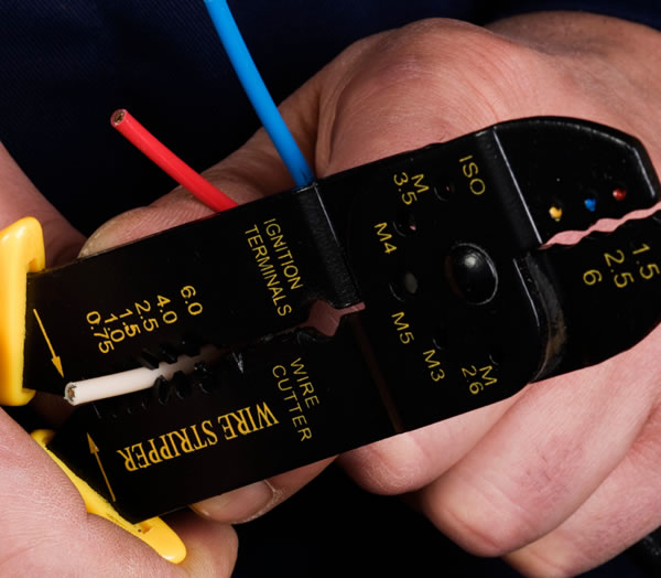 Cumplimiento normativo de nuestros electricistas
